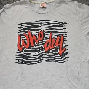 HOMAGE Light Gray Tee with Red and Black Graphic